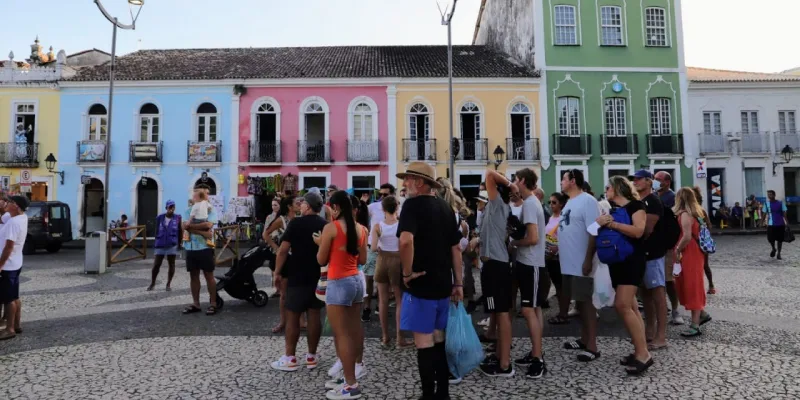 Turismo avança no 3º trimestre de 2022 e recupera empregos perdidos na pandemia