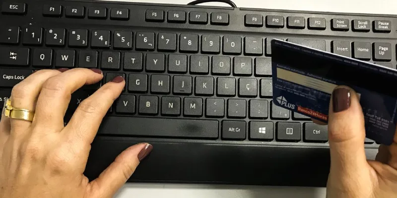 Isenção de compras online causará 2,5 mi de demissões, dizem entidades